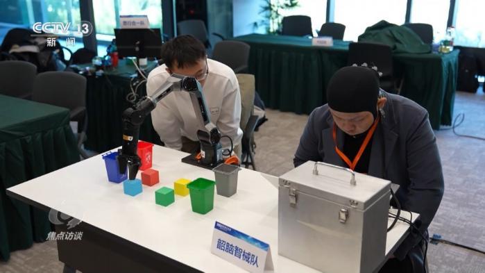 “心想”变“事成”！“十五五”规划建议布局脑机接口产业