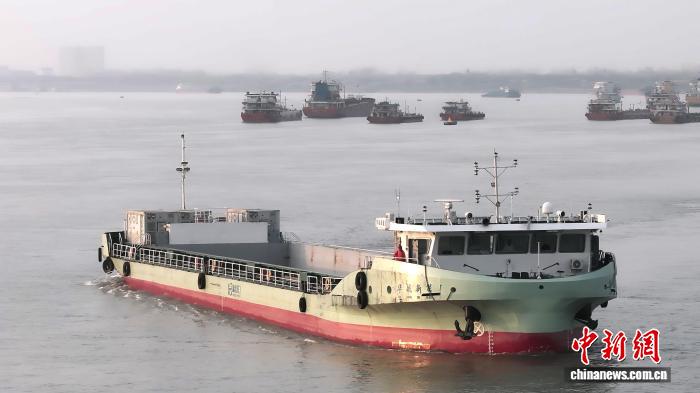 未来五年长江干线预计新增新能源船舶1000艘