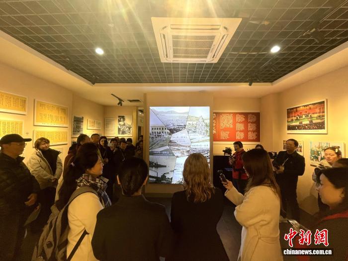 闻一多《七子之歌》发表100周年诗歌音乐会举行