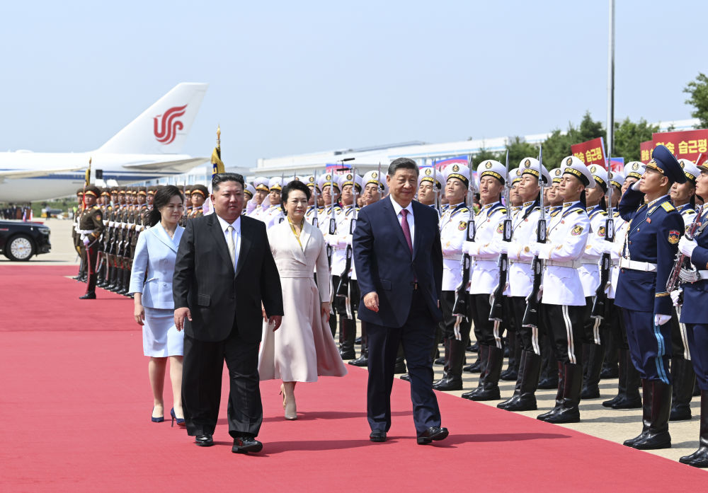 新华图讯丨习近平出席金正恩举行