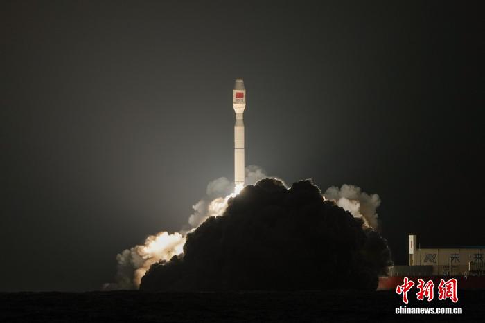 中国成功发射卫星互联网技术试验