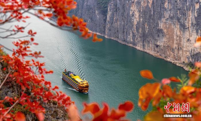 产业变“轻”、形态变“绿” 重庆生态颜值转化为经济价值