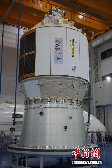 中国轻舟初样试飞船成功发射