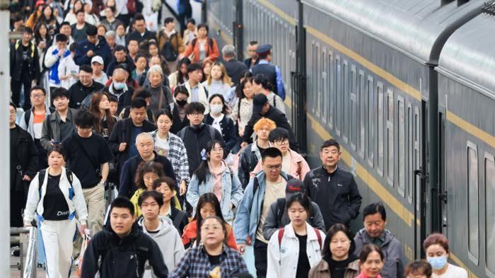 “五一”出行路线图藏着消费新动能