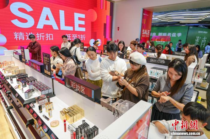 海南政协委员：海南封关带动离岛免税迈入产业驱动新阶段