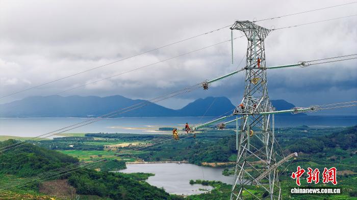 中国南方五省区年用电量突破1.7万亿度