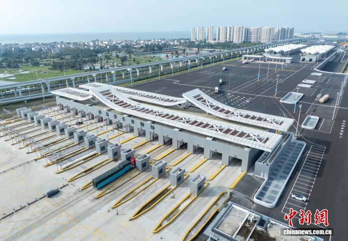 封关半年看海南：法治护航 贸易自由便利见实效