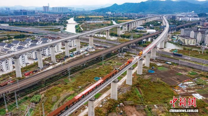 杭台高铁温玉段开始静态验收