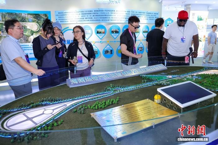 开局之年看中国·开放自贸港：海南汽车试验场护航国产车出海