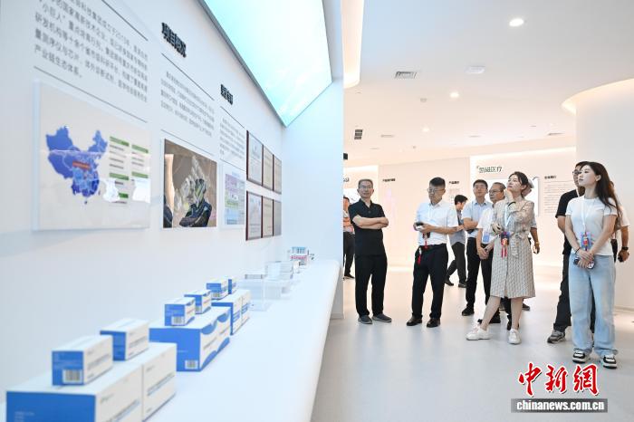 “械药养乐”全链聚势 重庆生命科技产业高地加速崛起