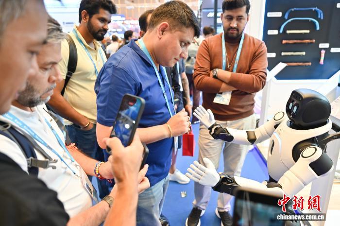 广交会：中国外贸多元布局锻造“抗风浪”韧性