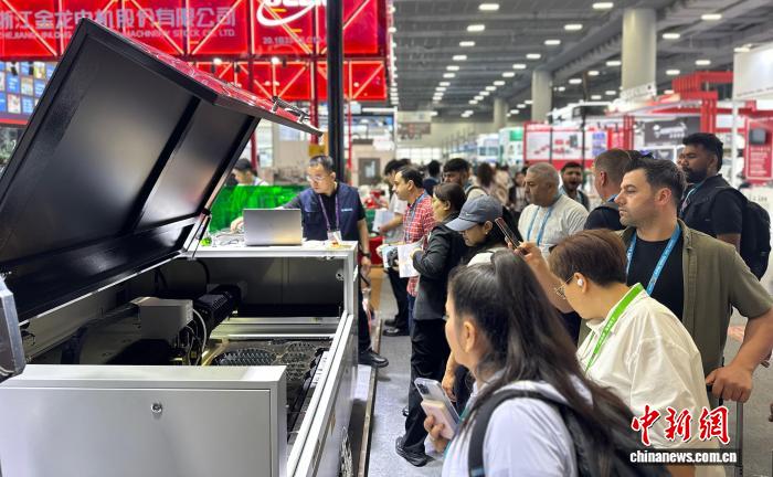 第139届广交会一期到会境外采购商16.7万名