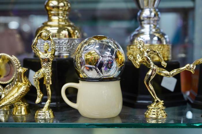 义乌“因地制宜”发展的启示