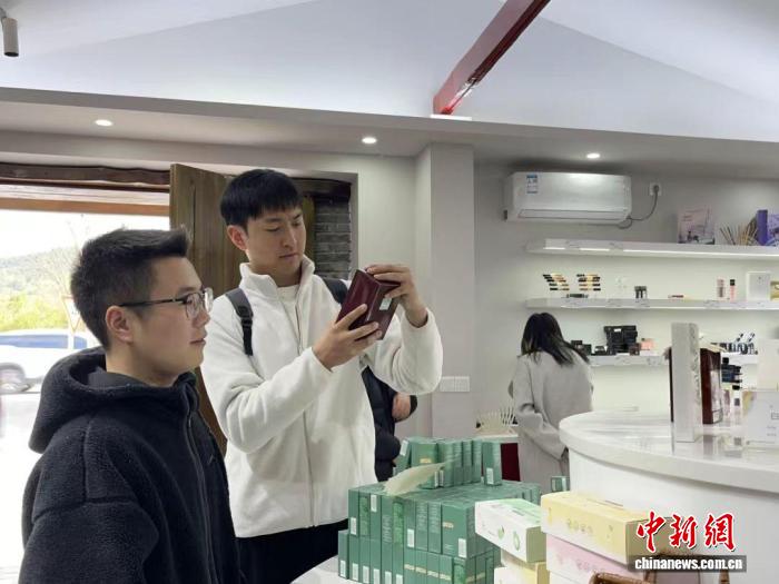 （乡村行·看振兴）浙江庆元探索乡村振兴密码 “美丽经济”带富