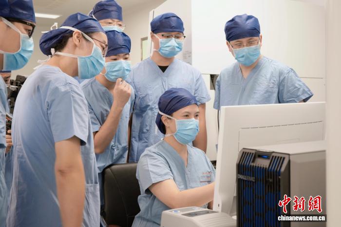 破译生命启动“密钥” 浙大团队发现胚胎发育关键开关