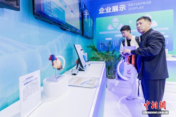 投资于人！“重庆造”医学装备向“新”向“善”