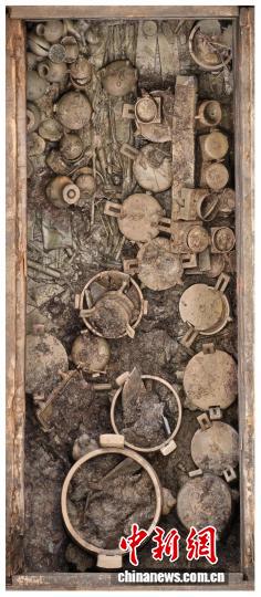 古人何时利用龙涎香？中国战国时期武王墩墓科技考古发现最早证据