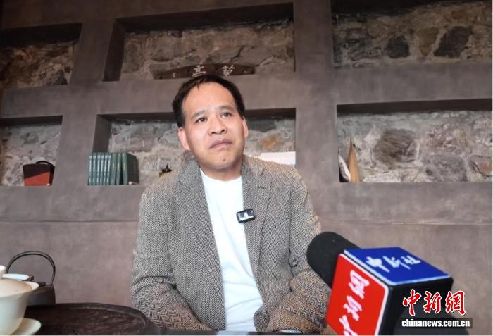 永康铸铁：千枝一本守匠心 铁火