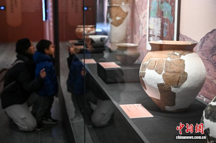 太原举办中华文明探源考古展 实证史前文化格局枢纽地位