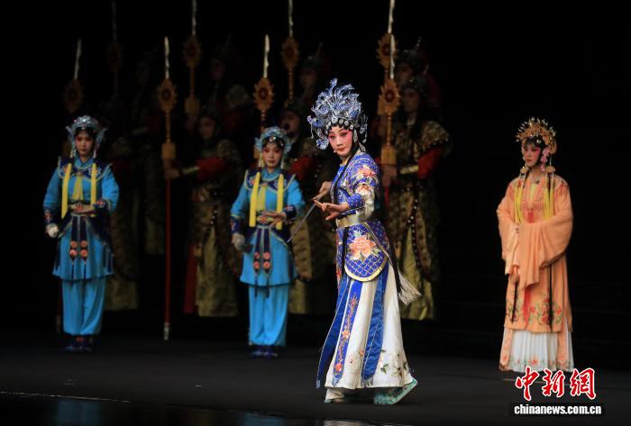 川剧出川：一场跨越四城的戏曲之约