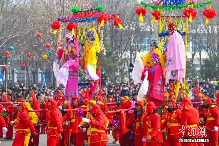 “晋商故里”山西祁县闹社火：亮文化底蕴 展发展成就