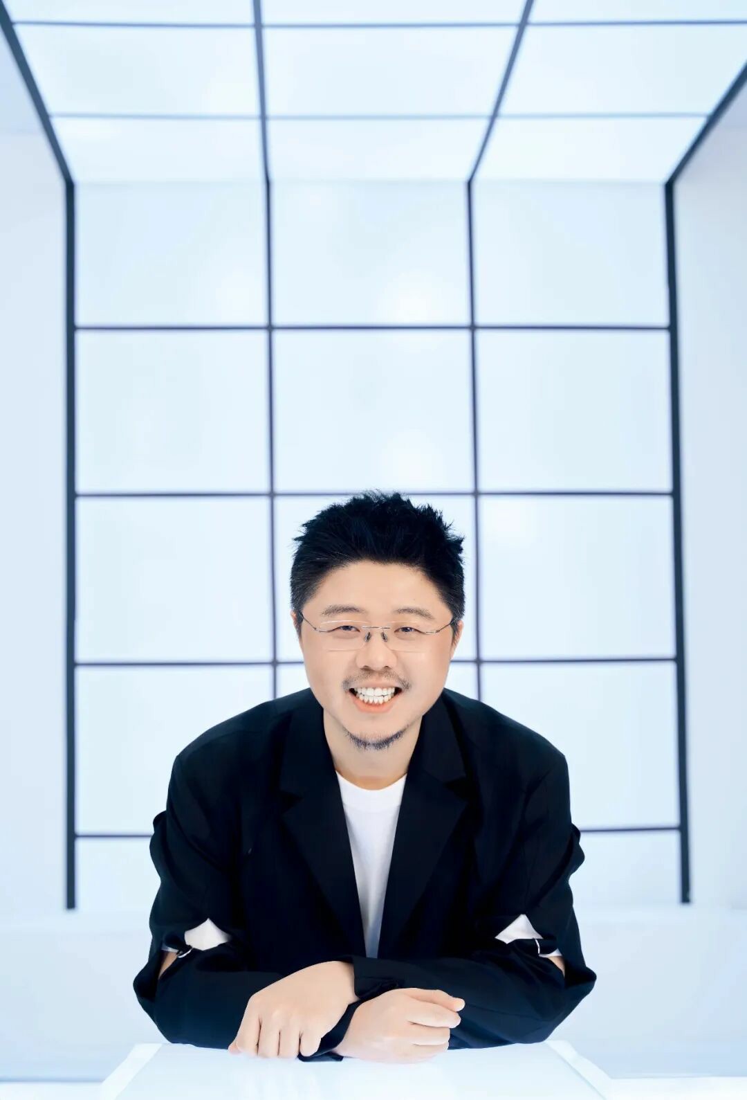 呼兰：“人不能作”