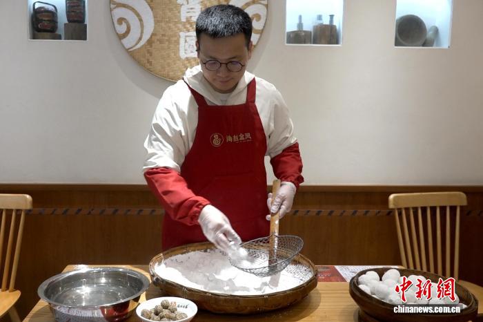 （新春见闻）古城泉州老铺里的“元宵甜”