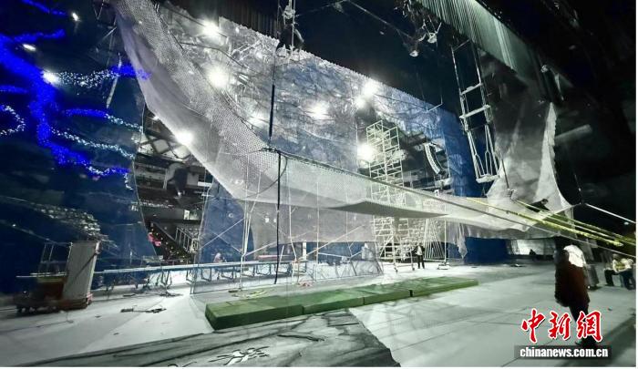 重庆将推出大型幻境杂技剧《长江