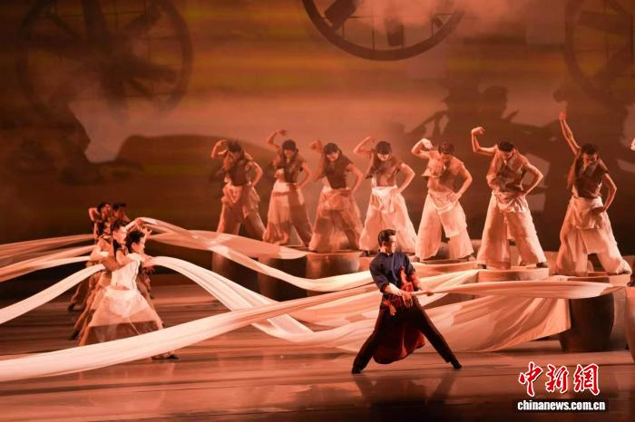 专家评舞剧《大染坊》：构建起独有的舞蹈语言表达体系