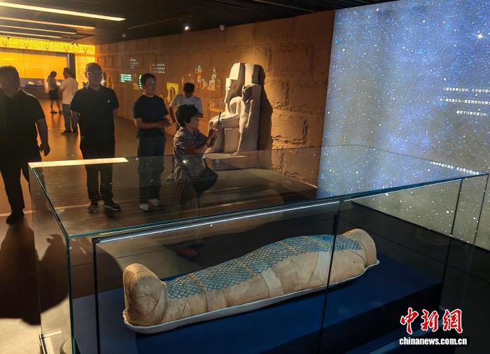171件（套）古埃及珍贵文物在江苏盐城展出