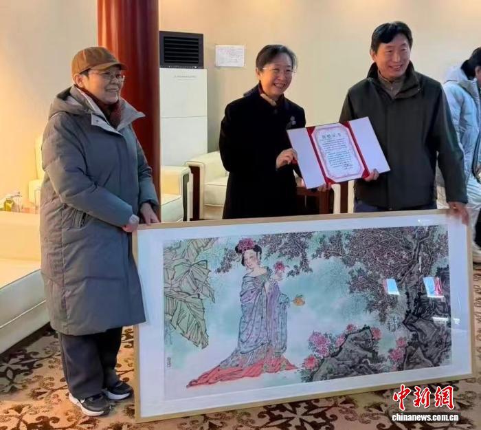 从家族传承看文脉悠长 韦江凡艺