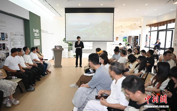 在浙江金华，网文作家找到了什么？