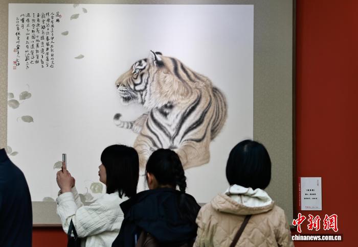 60余件著名画家冯大中作品在张学良旧居陈列馆展出