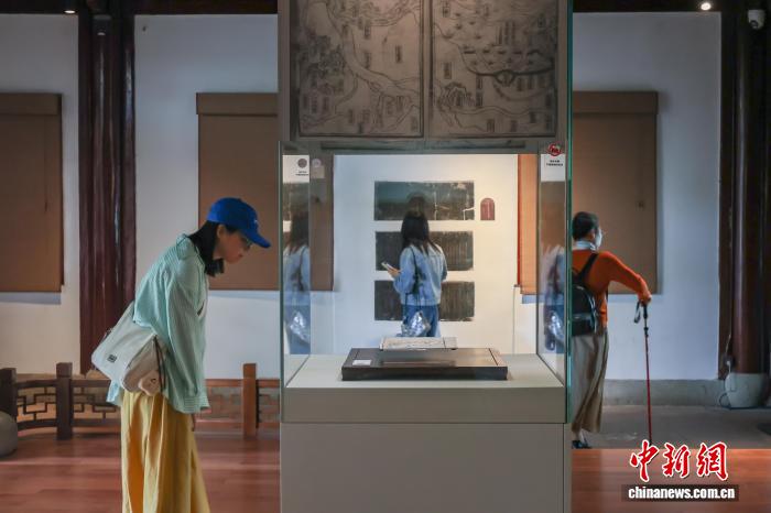 宁波天一阁展出明代《治河总考》 再现千年黄河治理智慧