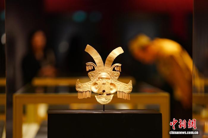 纽约大都会艺术博物馆珠宝香港展出 呈现4000年首饰发展史