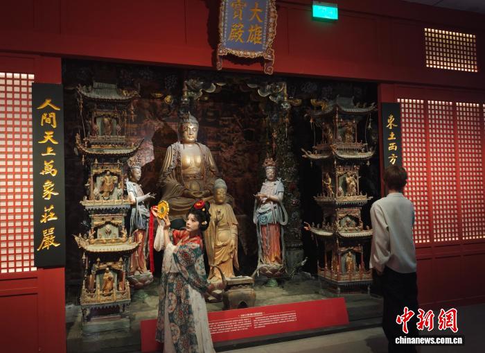 数字技术复刻古刹悬塑 小西天文物撷珍与悬塑艺术特展长沙开幕