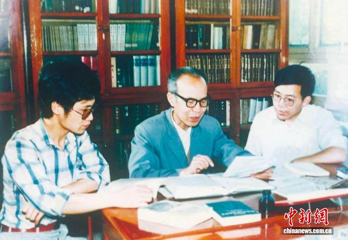 历史学家黄民兴：深耕学术近五十载，让历史学“活”在当下