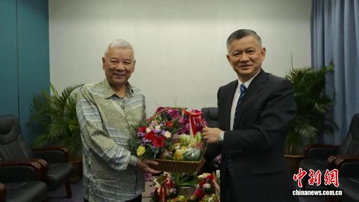 中国驻马来西亚大使馆举办2026年第一场“领保进校园暨平安留