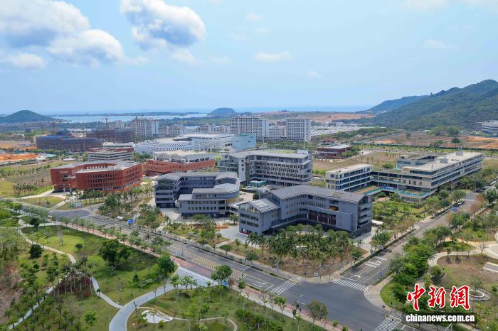 开局之年看中国·开放自贸港：一