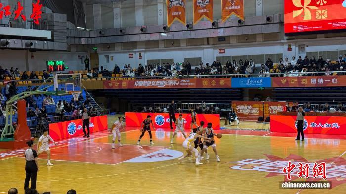 首届女篮俱乐部杯三赛区同日开战