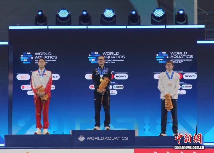 世界泳联花样游泳世界杯（西安站）启幕 英国选手汤布林摘首金
