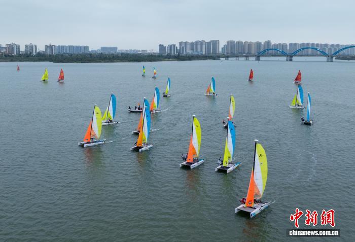 海南冬训热潮涌动 “体育+”带火赛事经济