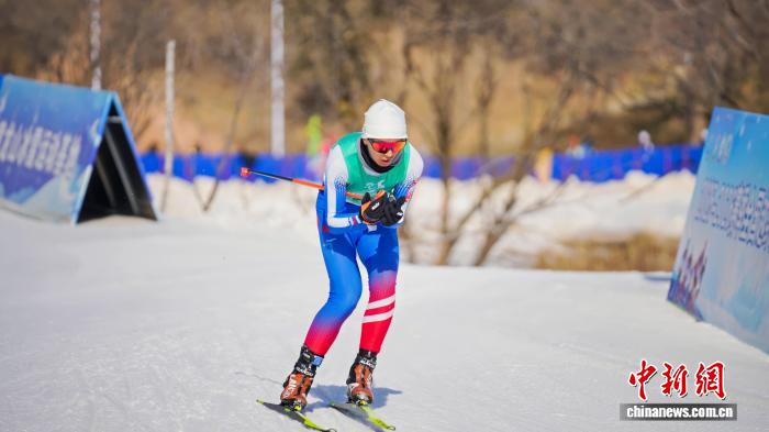 2025-2026赛季全国越野滑雪青少年锦标赛在陕启幕