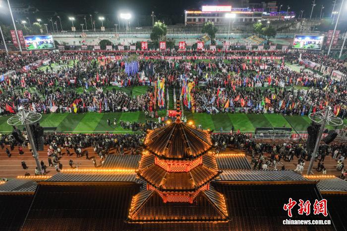 贵州榕江：以“村超”为起点打造“世界草根足球文化之城”