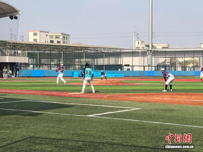 2025中国慢投垒球企业联赛总决赛在中山收官