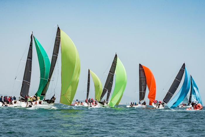 2026城市俱乐部国际帆船赛在青岛启幕 38队参赛