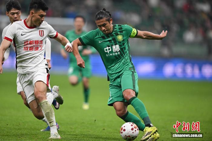 中超第五轮：上海“德比”申花胜出 蓉城客场逆转国安