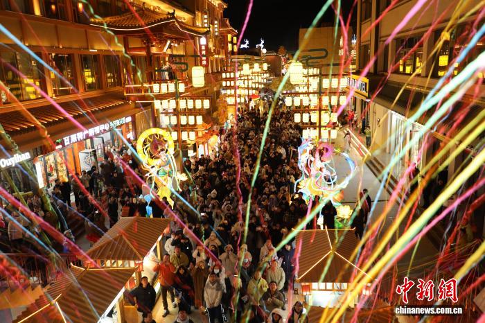 2026敦煌灯会启丝路光影盛宴