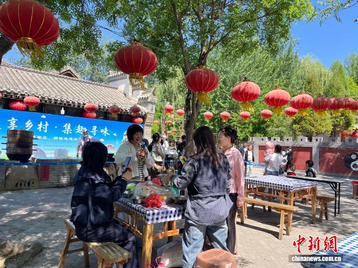 （乡村行·看振兴）吕梁山下“花园村”：一半诗意，一半烟火