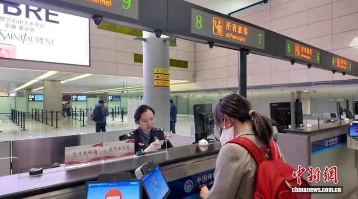 上海虹桥国际机场口岸2026年元旦假期出入境客流同比增长5.